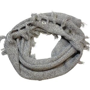 Vans Off The Wall Boast Infinity Scarf Grey Tassels Knit Soft Warm Neck Warmer